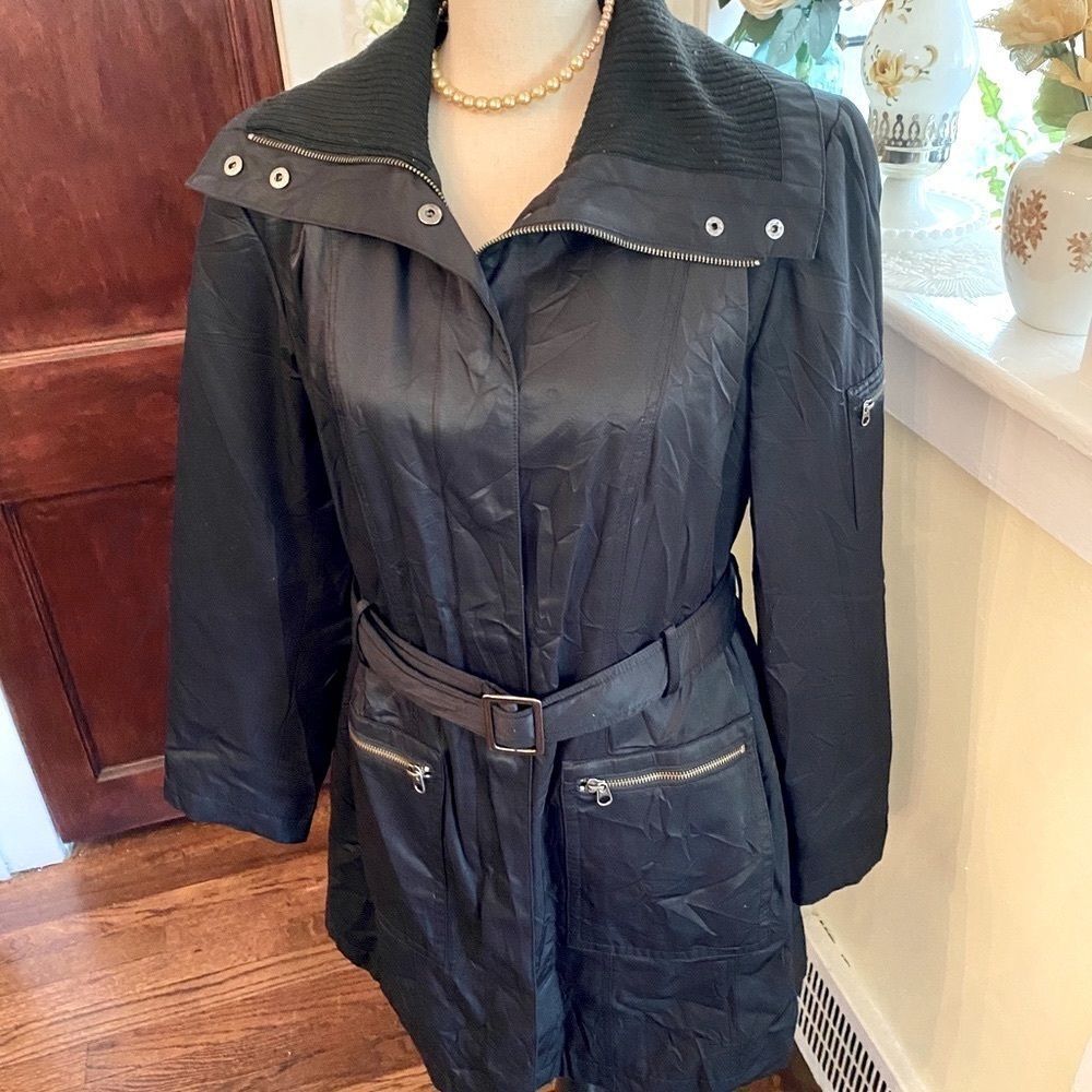 *Sundance* Shawl Collar Nylon  Trench Coat Sz M Freshly Dry-cleaned!